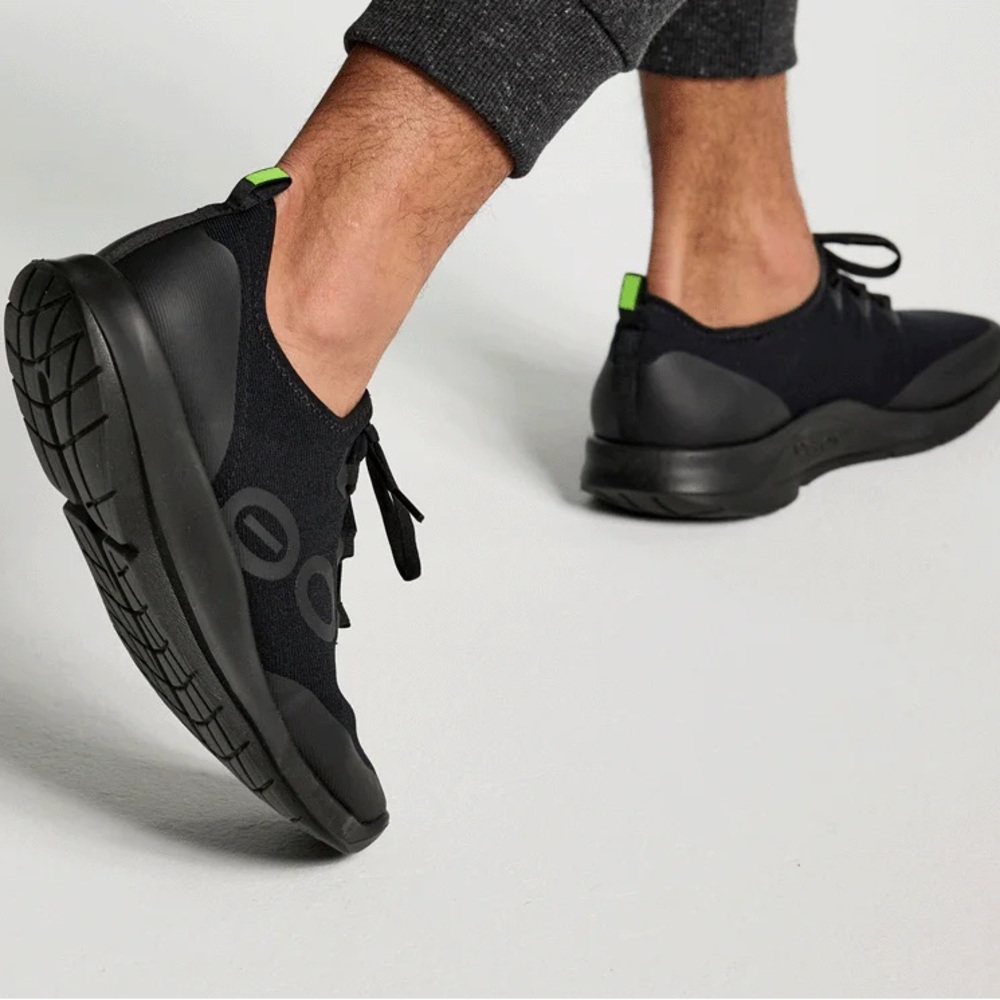 OOFOS OOMG SPORT LS LOW MENS SHOE - BLACK